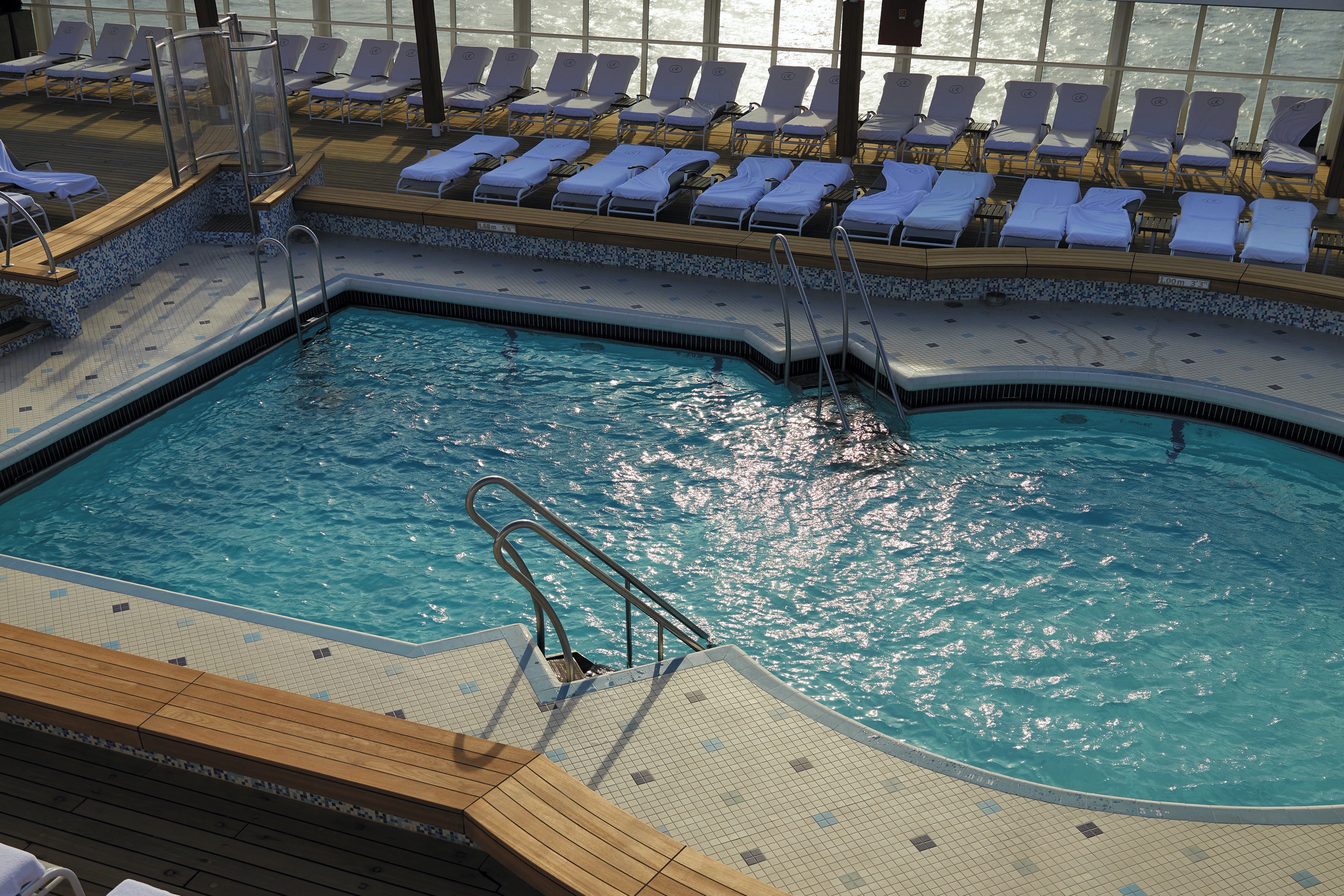 Seven Seas Voyager - Pool Deck 